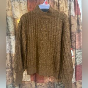 Women’s Brown Cable Knit Sweater
